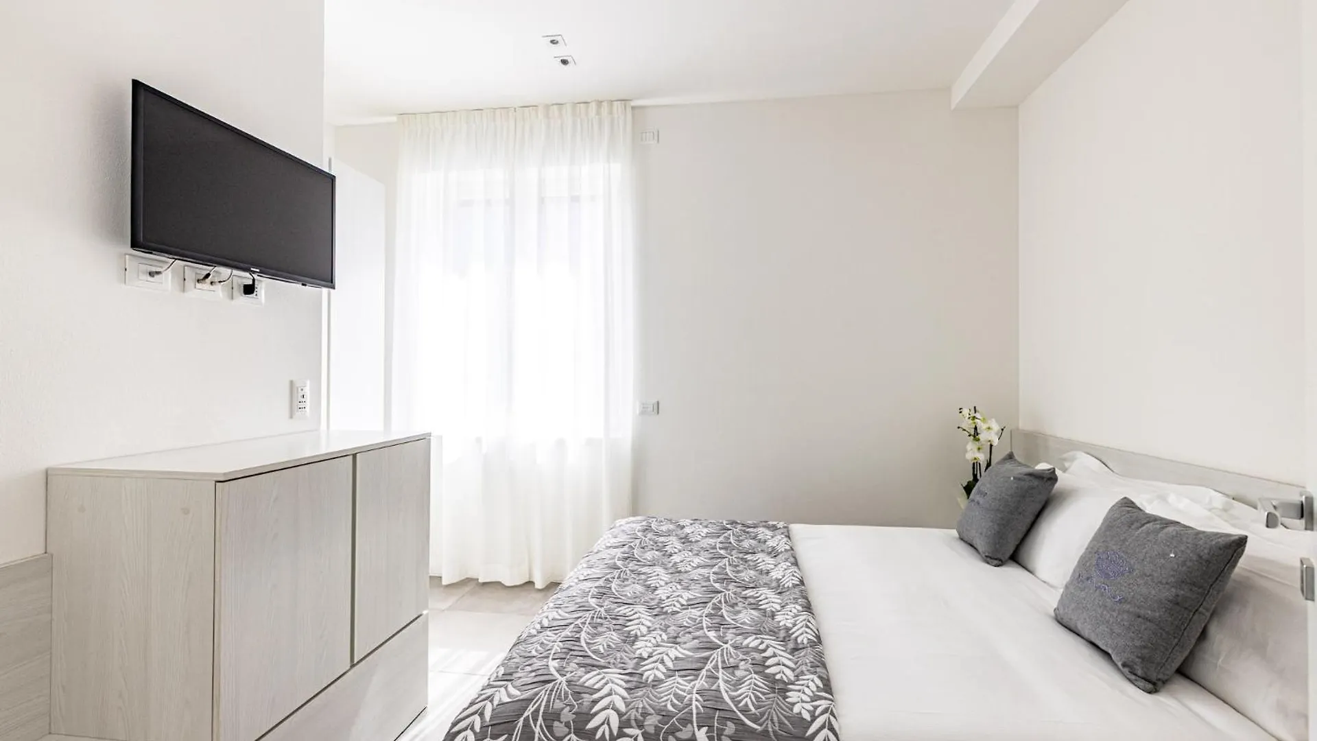 Residence Lake Como Colico Apartment